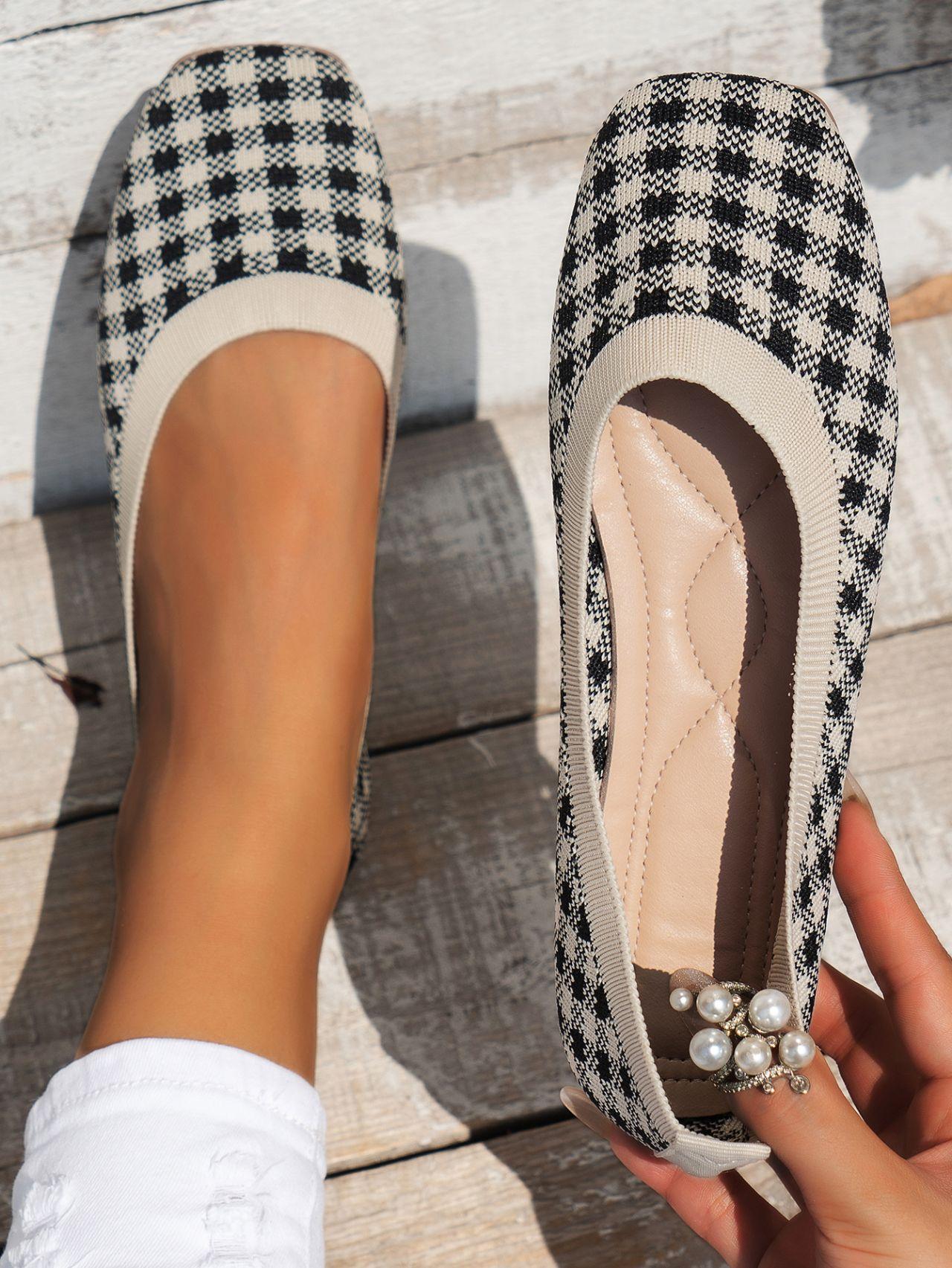 2026 New Style Fashion Lightweight Spring Summer New Shallow Mouth Soft Bottom Large Square Head Flat Bottom Women s Shoes 36
2026 New Style Fashion Lightweight Spring Summer New Shallow Mouth Soft Bottom Large Square Head Flat Bottom Women s Shoes 36