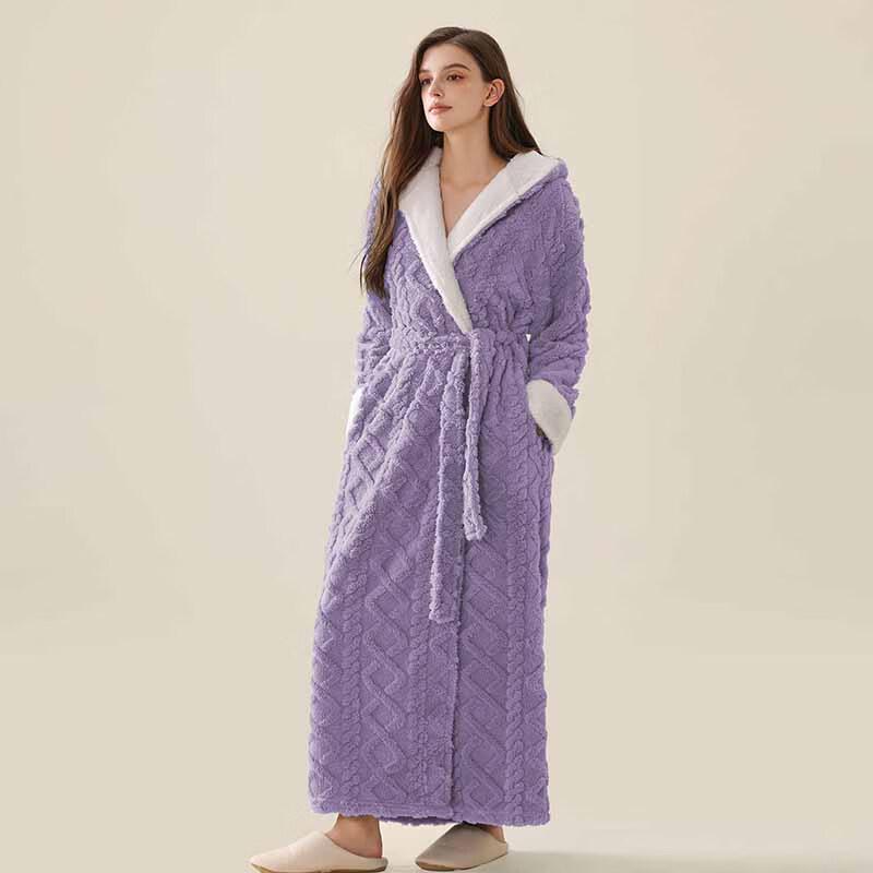 OEING Thick Warm Hooded Robe M
OEING Thick Warm Hooded Robe M