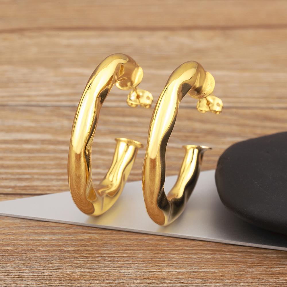 Nidin High Quality Irregular Geometric Big Circle Hoop Charm Earrings 3 Sizes For Women Girl Vintage Wedding Jewelry Accessories
Nidin High Quality Irregular Geometric Big Circle Hoop Charm Earrings 3 Sizes For Women Girl Vintage Wedding Jewelry Accessories