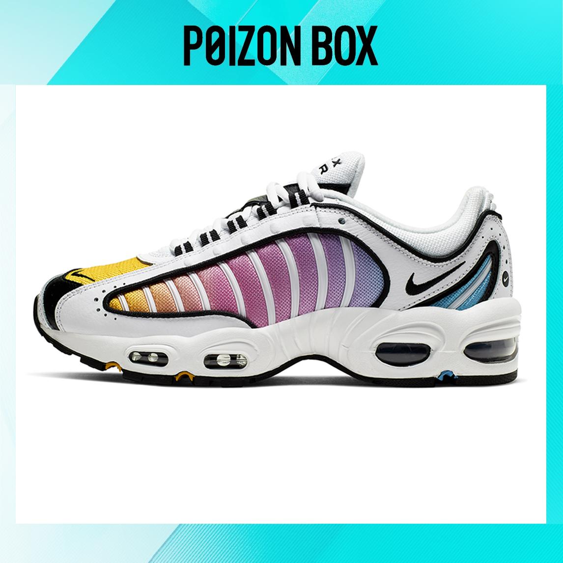 кроссовки Nike Wmns Air Max Tailwind Running Shoes Female 4 Summer Gradient CJ6534-115
кроссовки Nike Wmns Air Max Tailwind Running Shoes Female 4 Summer Gradient CJ6534-115