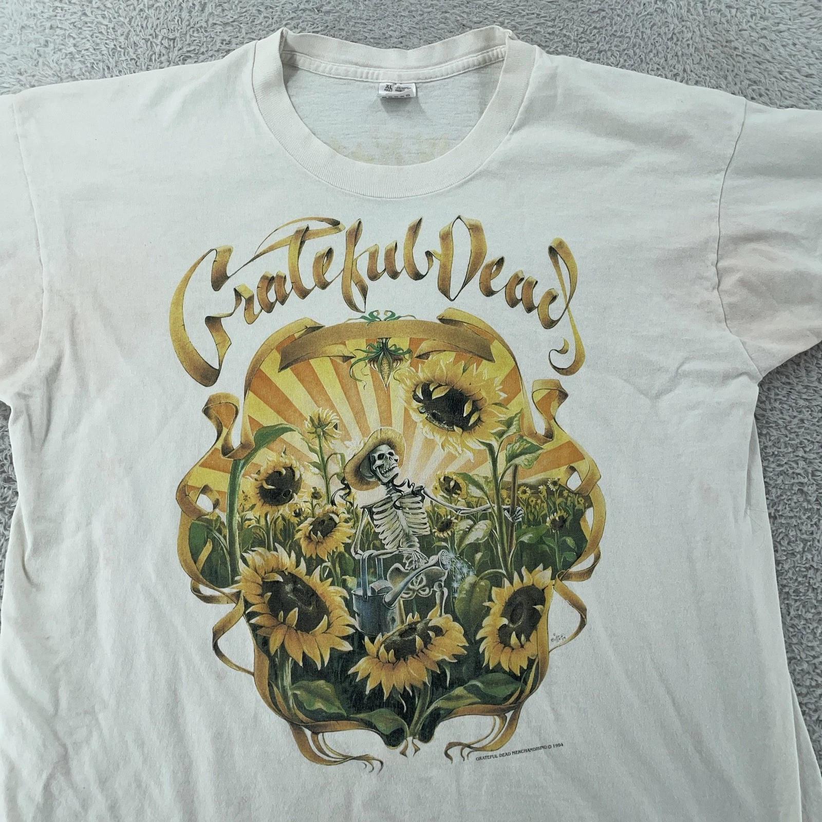 Винтажная футболка Grateful Dead 1994 года XL Летний тур Подсолнух Рок США 90-е M
Винтажная футболка Grateful Dead 1994 года XL Летний тур Подсолнух Рок США 90-е M