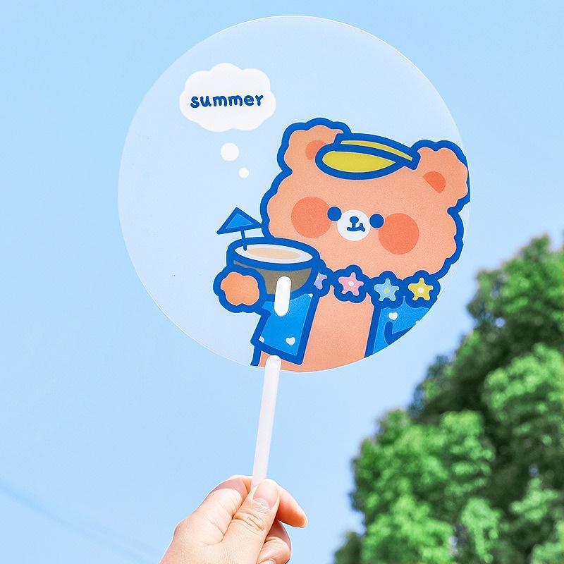 2 шт. Милый мультяшный мини-портативный вентилятор в виде инопланетной руки для рукопожатия, маленький вентилятор для охлаждения летом, подарок
2 шт. Милый мультяшный мини-портативный вентилятор в виде инопланетной руки для рукопожатия, маленький вентилятор для охлаждения летом, подарок