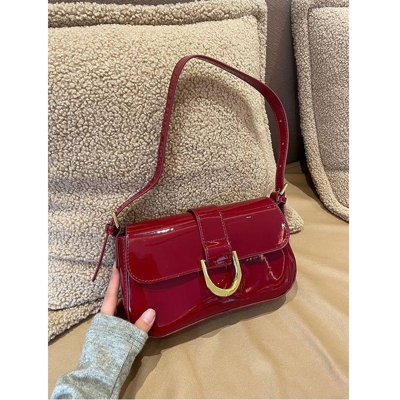 Vintage Red Handbag Women Autumn High Street Elegance Pu Leather Shoulder Bag Purse Female Retro Solid Underarm Bags 2026 New червоний
Vintage Red Handbag Women Autumn High Street Elegance Pu Leather Shoulder Bag Purse Female Retro Solid Underarm Bags 2026 New червоний