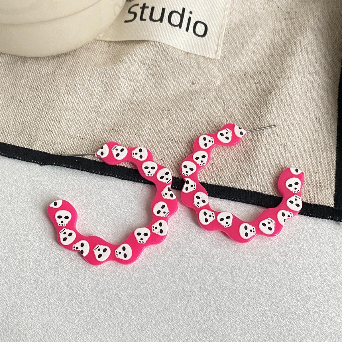 Halloween Niche Color C-Shaped Ring Stud Earrings Acrylic Personality Exaggerated Skull Ghost Earrings
Halloween Niche Color C-Shaped Ring Stud Earrings Acrylic Personality Exaggerated Skull Ghost Earrings