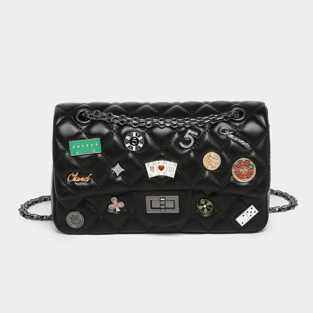 New Summer Versatile Medal Bag Niche Design Diamond Chain Small Bag Crossbody Bag Handbag Handbag Women s Trendy
New Summer Versatile Medal Bag Niche Design Diamond Chain Small Bag Crossbody Bag Handbag Handbag Women s Trendy