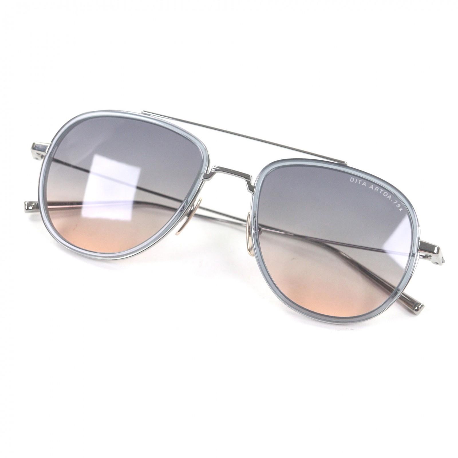 Pristine DITA sunglasses ARTOA.79x Two Bridges Silver mens DTS473 Used
Pristine DITA sunglasses ARTOA.79x Two Bridges Silver mens DTS473 Used