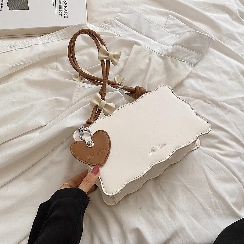 Bowknot Fashi Shoulder Bags PU Leather Zipper Underarm Square Packs 4 Color All-Matched Casual Clutches for Women 24x7x14CM
Bowknot Fashi Shoulder Bags PU Leather Zipper Underarm Square Packs 4 Color All-Matched Casual Clutches for Women 24x7x14CM