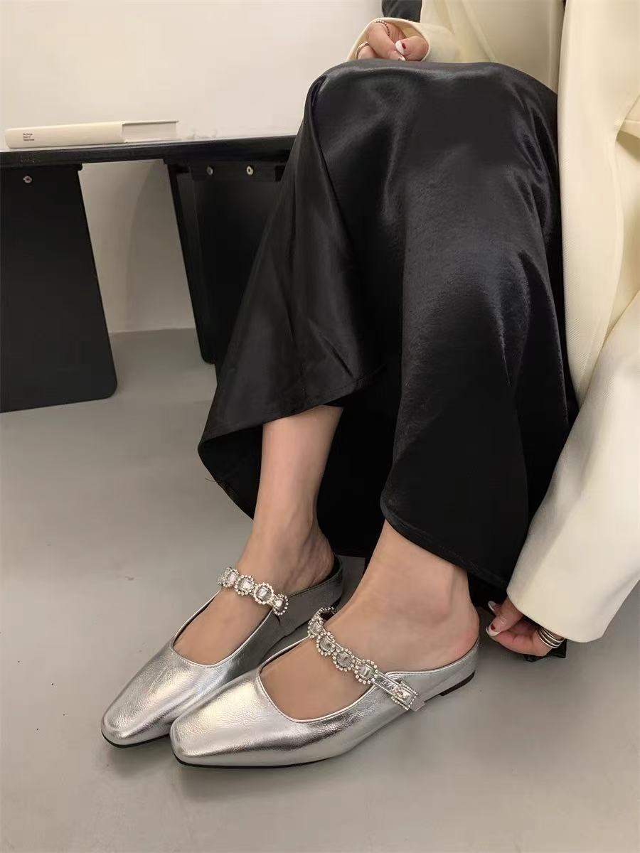 Тапочки Baotou, женская верхняя одежда, серебряные женские туфли Mary Jane, новинка 2025 года, полуподнос, жемчужные женские туфли Mary Jane для позднего вечера 40