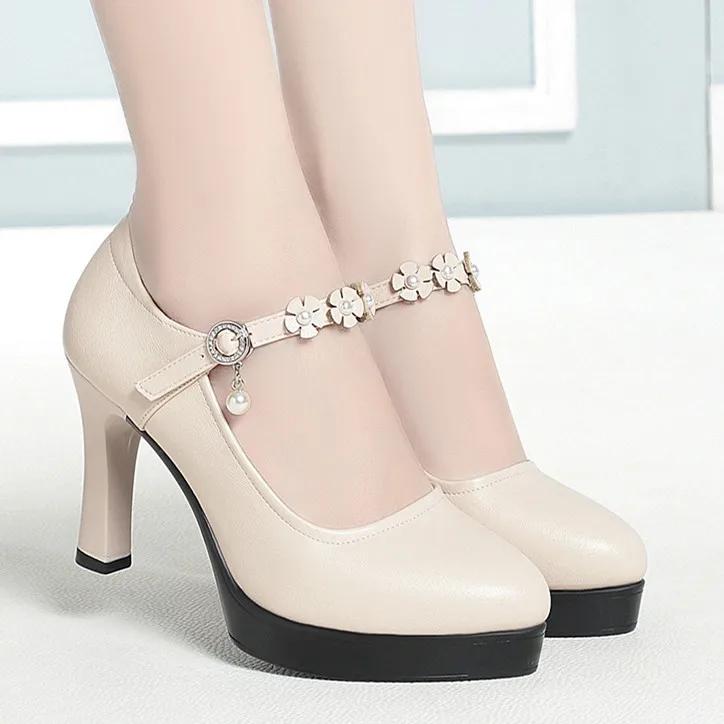 Solid Black Buckle PU Leather Comfortable Thick Heel Platform High Heel Shoes for Women Spring Autumn Daily Wear 40
Solid Black Buckle PU Leather Comfortable Thick Heel Platform High Heel Shoes for Women Spring Autumn Daily Wear 40