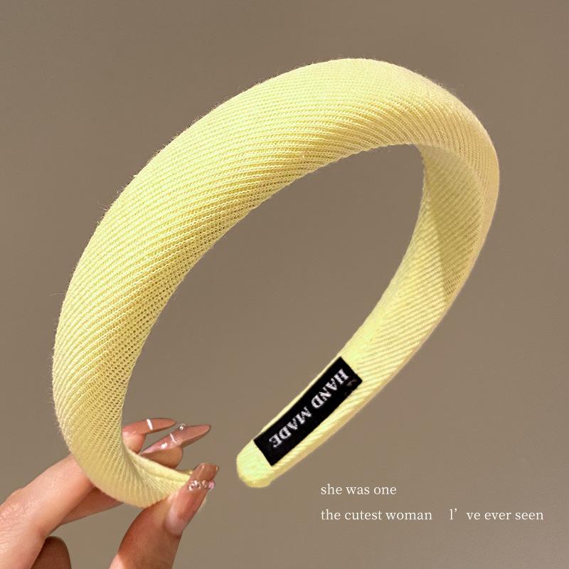 Модные однотонные широкие ленты для волос для девочек, винтажные эластичные ленты для волос, утолщенная повязка на голову, обруч для волос, корейские аксессуары для волос для женщин
Модные однотонные широкие ленты для волос для девочек, винтажные эластичные ленты для волос, утолщенная повязка на голову, обруч для волос, корейские аксессуары для волос для женщин