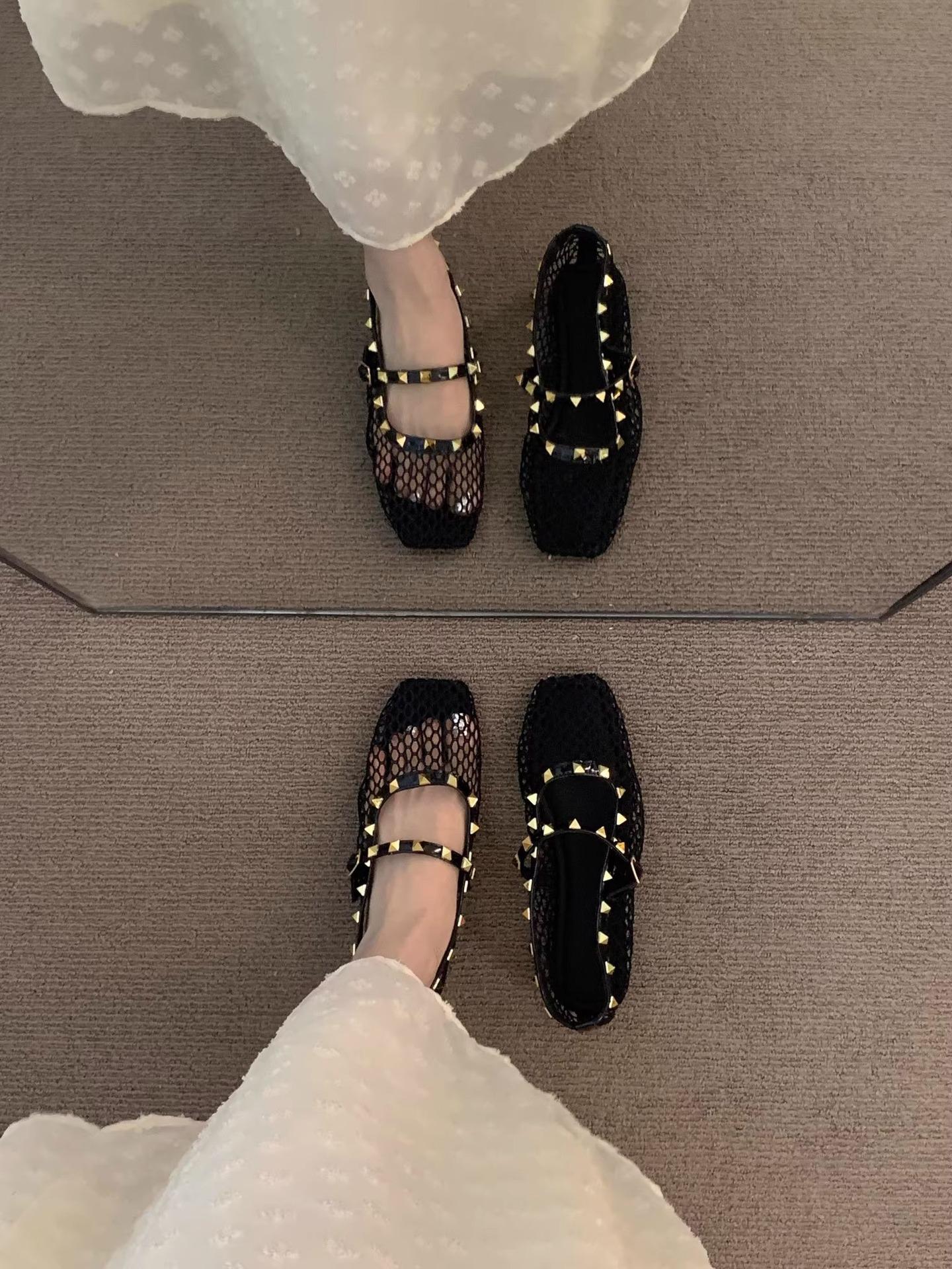 French Hollow Naked Apricot Gentle Rivet Temperament Sandals Summer Fairy Bohemian Vacation Mary Jane Single Shoes 40 чёрный
French Hollow Naked Apricot Gentle Rivet Temperament Sandals Summer Fairy Bohemian Vacation Mary Jane Single Shoes 40 чёрный