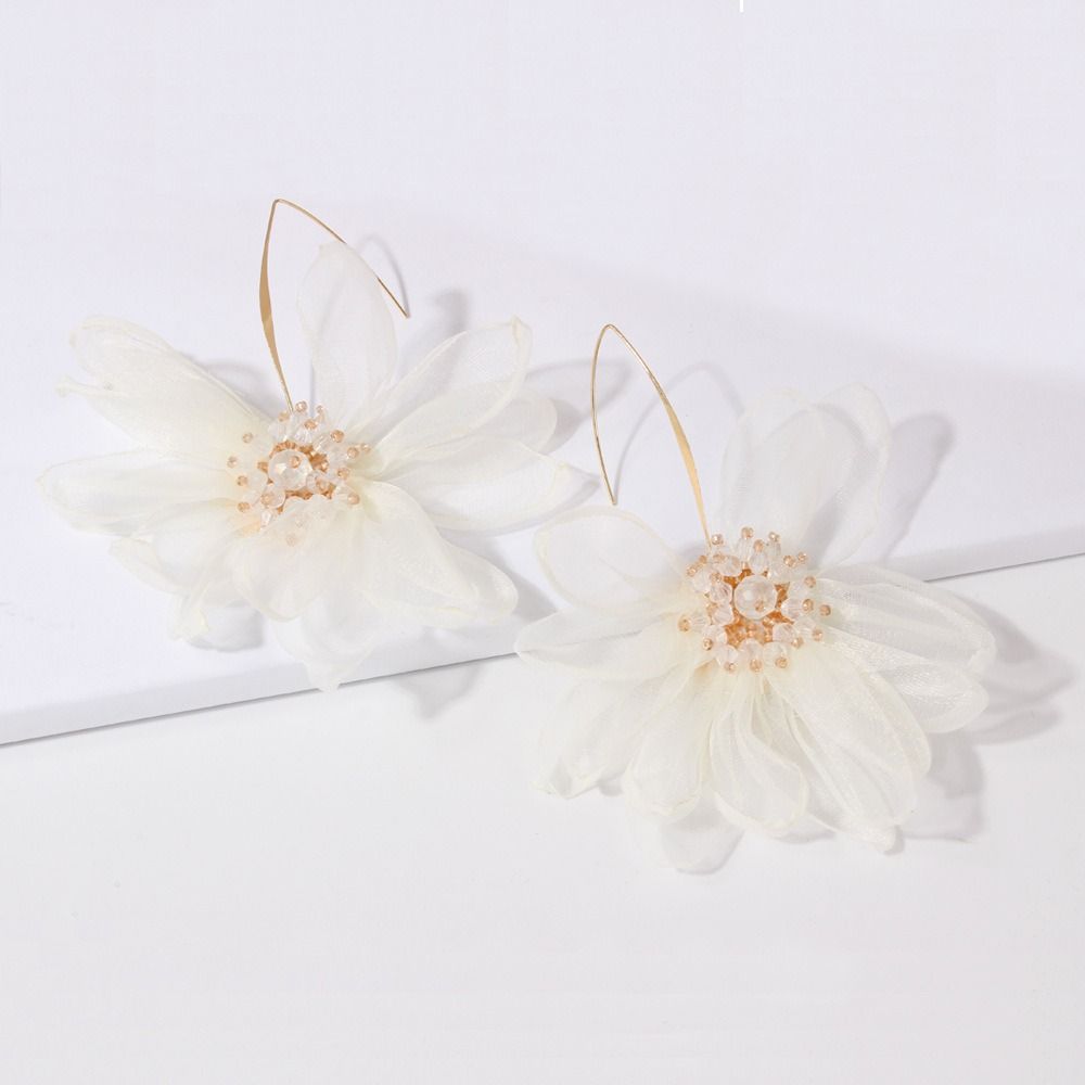 Temperament Holiday Fresh Earrings Flower Drop Earrings Women Earrings Korean Style Jewelry
Temperament Holiday Fresh Earrings Flower Drop Earrings Women Earrings Korean Style Jewelry