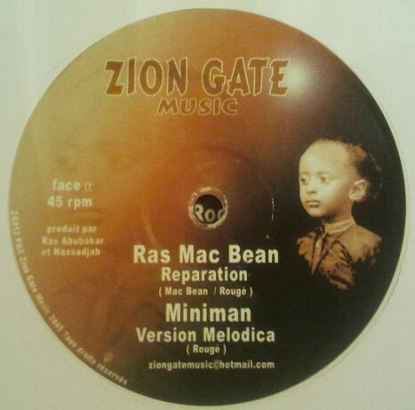 12inch Record RAS MCBEAN; MINIMAN / RAS MCBEAN, M - Repatriation; Version Melodica / Lo ZG012 Zion Gate 2005 UK Reggae, Ska & Dub
12inch Record RAS MCBEAN; MINIMAN / RAS MCBEAN, M - Repatriation; Version Melodica / Lo ZG012 Zion Gate 2005 UK Reggae, Ska & Dub