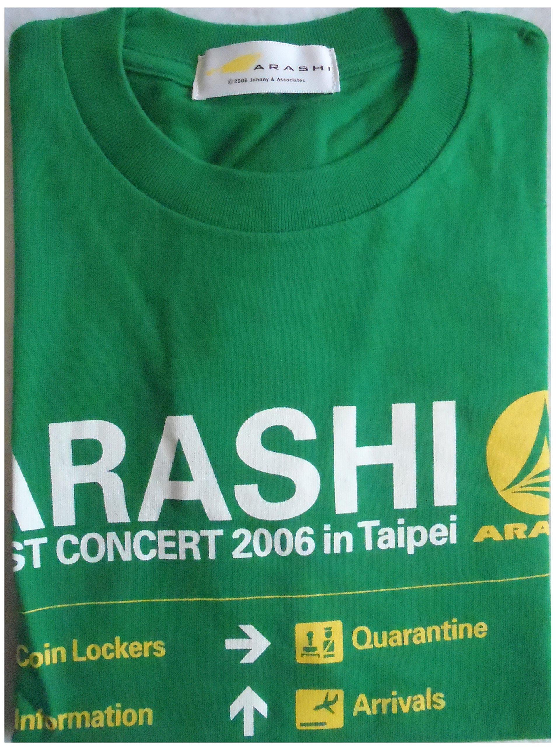 Arashi First Concert 2006 in Seoul T-shirt
Arashi First Concert 2006 in Seoul T-shirt