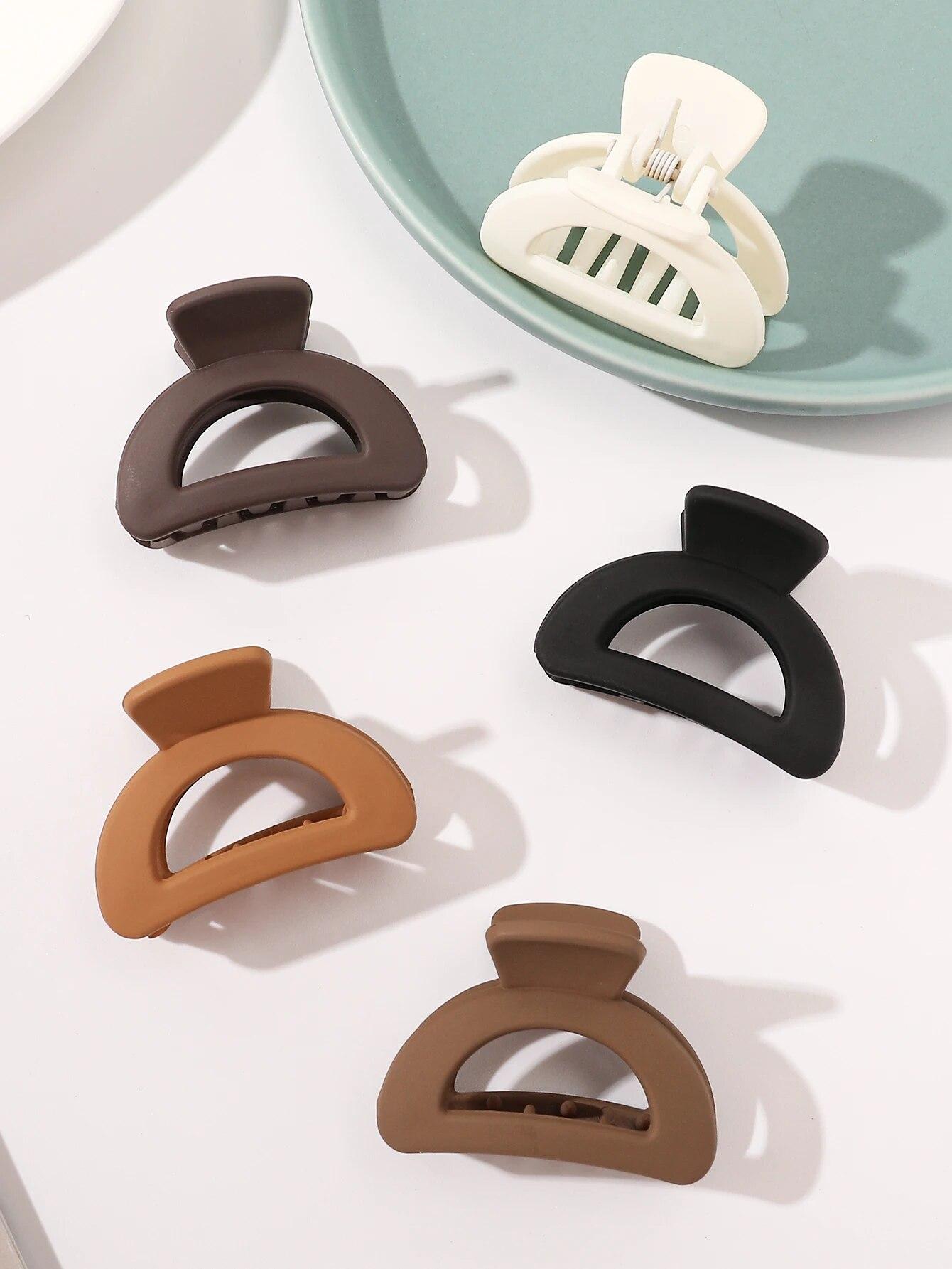5 Pcs Hair Claw Clips for Women Strong Holder Grip Non-slip Jaw Clips Matte Hair Clips for Thin and Medium Hair. All yards
5 Pcs Hair Claw Clips for Women Strong Holder Grip Non-slip Jaw Clips Matte Hair Clips for Thin and Medium Hair. All yards