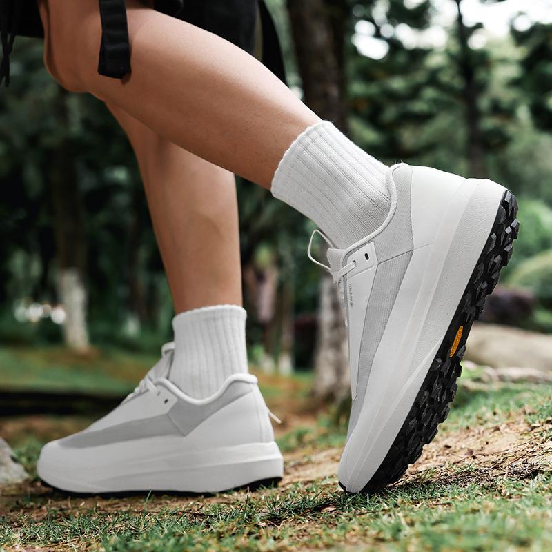 LD4 no standard flat replacement low-top going out hiking shoes light luxury waterproof and non-slip off-road running men s shoes 45 білий
LD4 no standard flat replacement low-top going out hiking shoes light luxury waterproof and non-slip off-road running men s shoes 45 білий