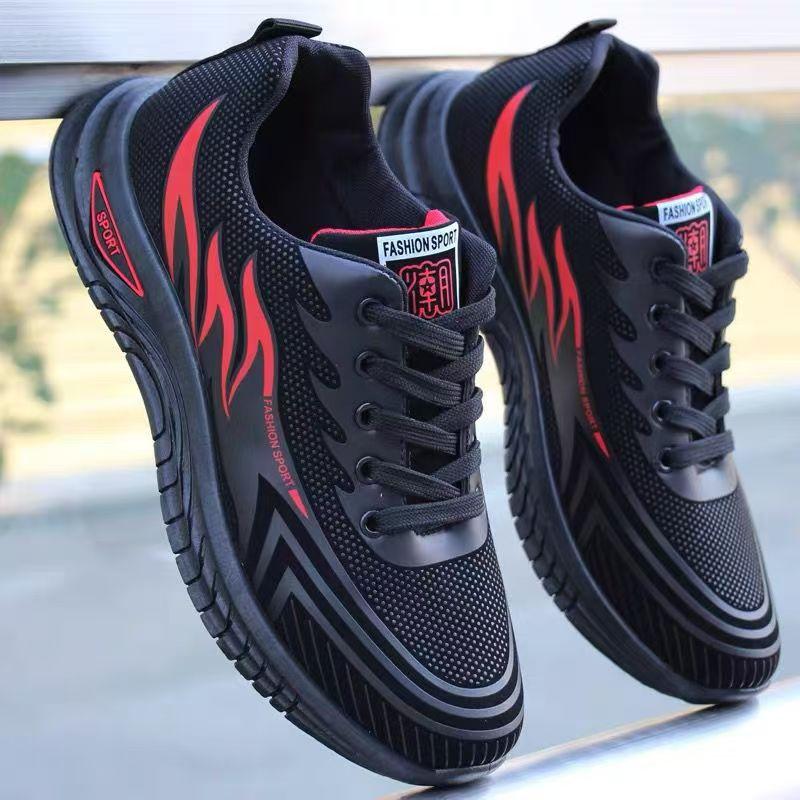 New non-slip men s shoes autumn and winter new casual versatile soft-soled running black leather sneakers 44
New non-slip men s shoes autumn and winter new casual versatile soft-soled running black leather sneakers 44