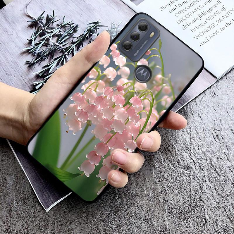 Чехол для телефона с цветком ландыша для Moto G84 G22 G32 G42 G52 G62 G53 G72 G60 G60S G100 G10 G20 G30 G13 G50 G 5G G Pure Moto G10 G20 G30
Чехол для телефона с цветком ландыша для Moto G84 G22 G32 G42 G52 G62 G53 G72 G60 G60S G100 G10 G20 G30 G13 G50 G 5G G Pure Moto G10 G20 G30