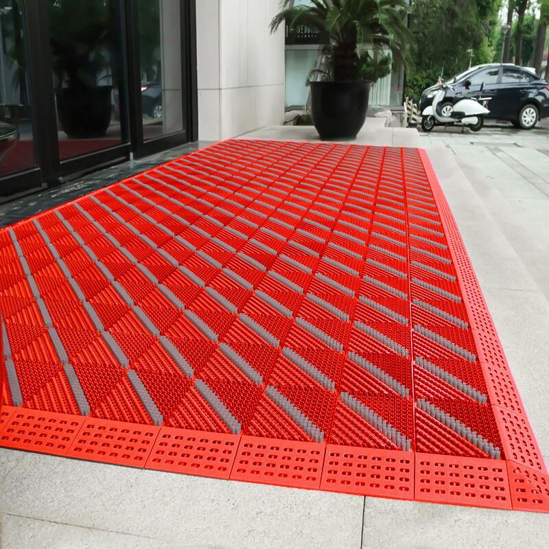 Oupuwe Outdoor Single-Brush Entrance Mat
Oupuwe Outdoor Single-Brush Entrance Mat