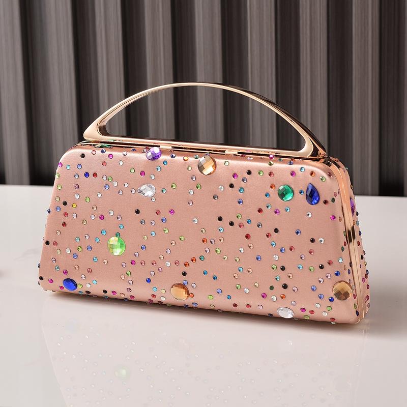 Women s Evening Clutches Diamond Luxury Brand Cross Bag High Quality Black Women s Handbags Bling Trendy Shoulder Phone Bag
Women s Evening Clutches Diamond Luxury Brand Cross Bag High Quality Black Women s Handbags Bling Trendy Shoulder Phone Bag