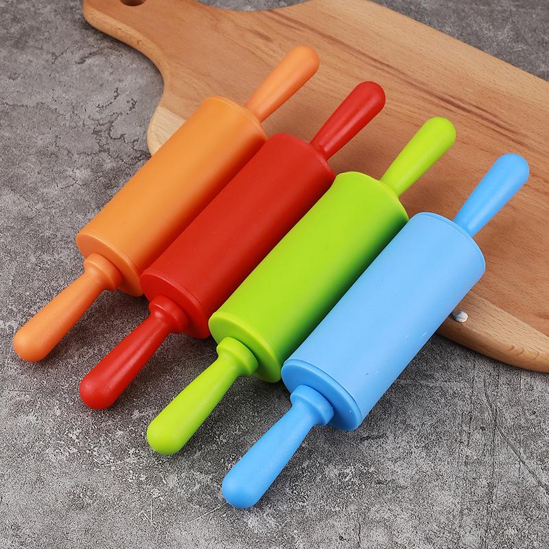 Colorful Silicone Rolling Pin with Movable Roller and PP Handle – Small Size Baking Tool for Noodles and Flour Random Mixed Colors
Colorful Silicone Rolling Pin with Movable Roller and PP Handle – Small Size Baking Tool for Noodles and Flour Random Mixed Colors