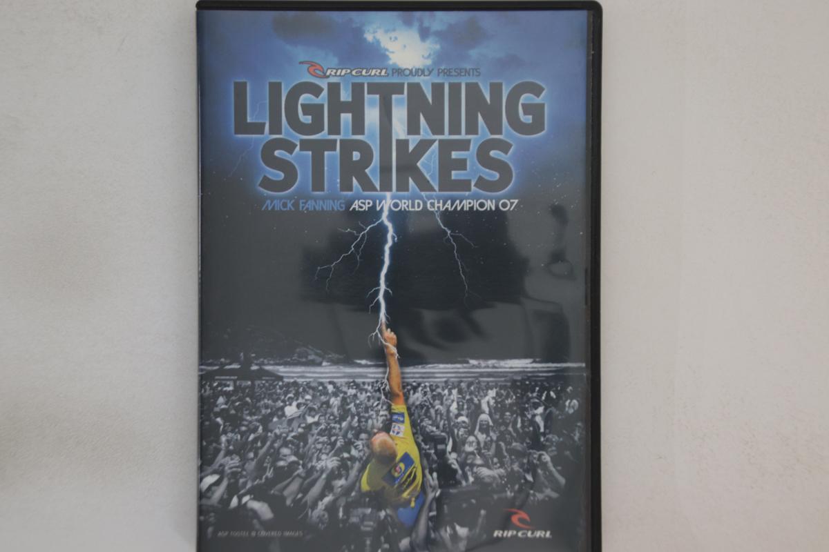 DVD БЕЗ ИСПОЛНИТЕЛЯ - Rip Curl Lightning Strikes НЕТ RIP CURL Неизвестные Фильмы и DVD Б/У
DVD БЕЗ ИСПОЛНИТЕЛЯ - Rip Curl Lightning Strikes НЕТ RIP CURL Неизвестные Фильмы и DVD Б/У
