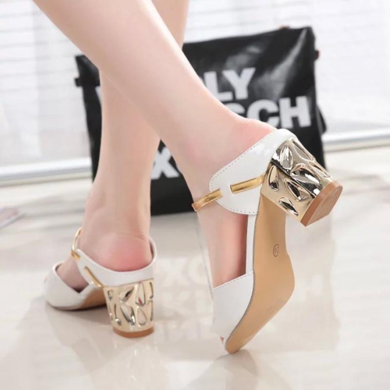 2025 summer new sandals women s Korean version medium heel thick heel sexy fish mouth female student shoe manufacturer 35 білий
2025 summer new sandals women s Korean version medium heel thick heel sexy fish mouth female student shoe manufacturer 35 білий