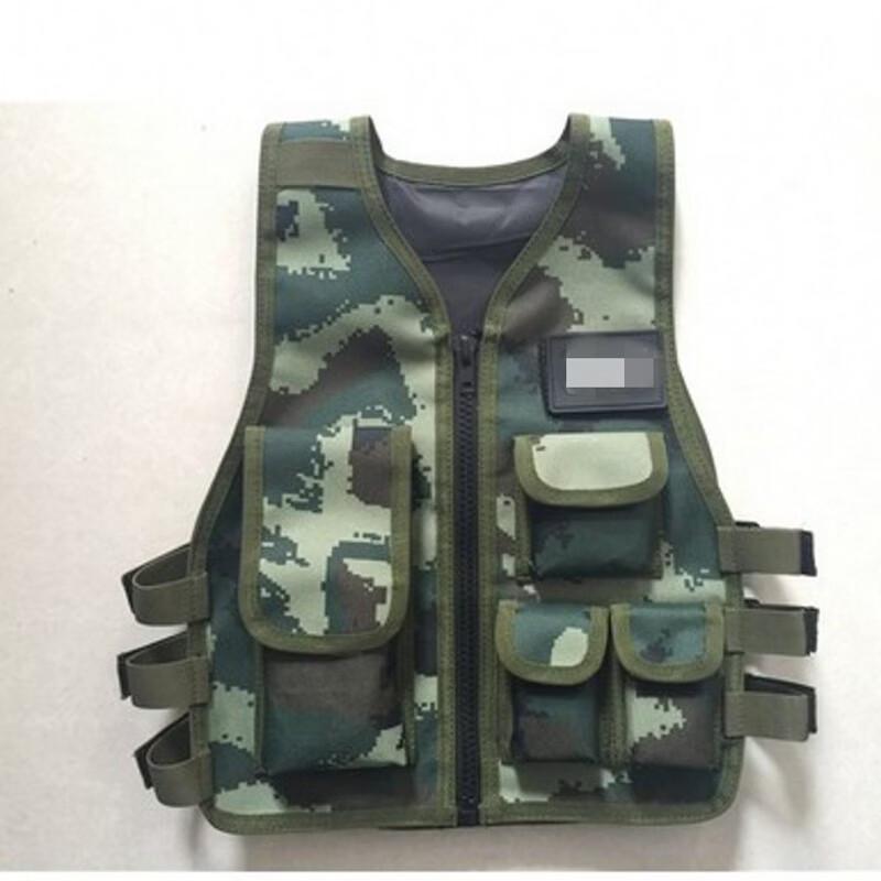 Camouflage Outdoor Tactical Vest
Camouflage Outdoor Tactical Vest