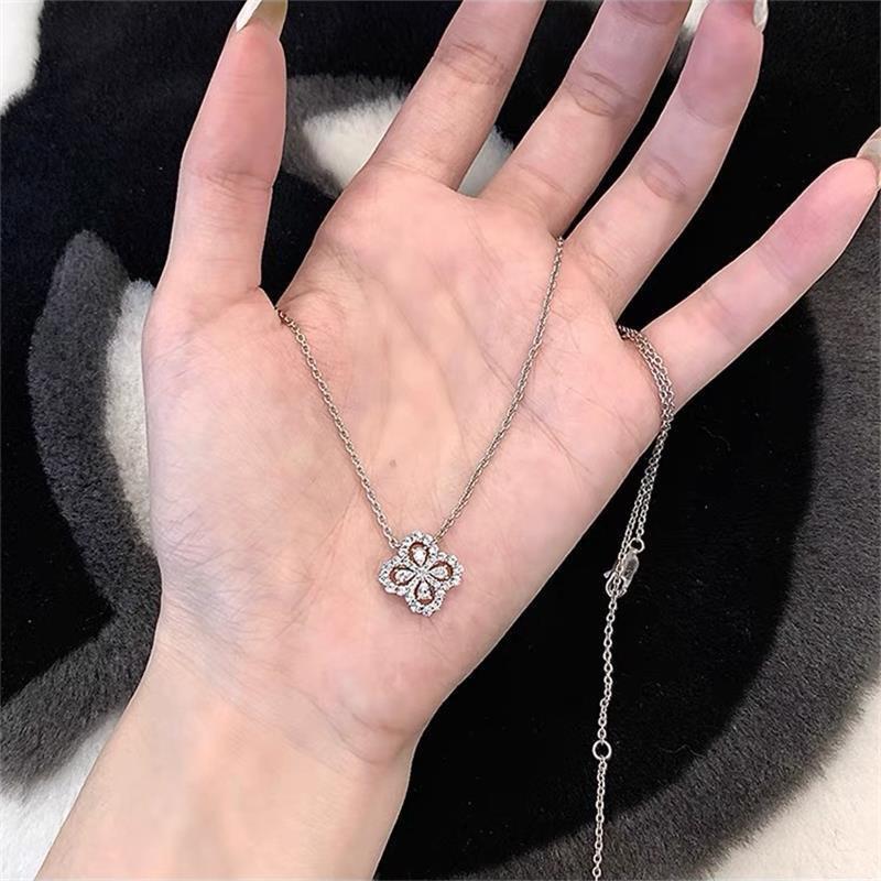 Ожерелье «Четырехлистный клевер» с полным бриллиантовым покрытием для женщин - Элегантная легкая роскошь, модная цепочка для ключицы
Ожерелье «Четырехлистный клевер» с полным бриллиантовым покрытием для женщин - Элегантная легкая роскошь, модная цепочка для ключицы