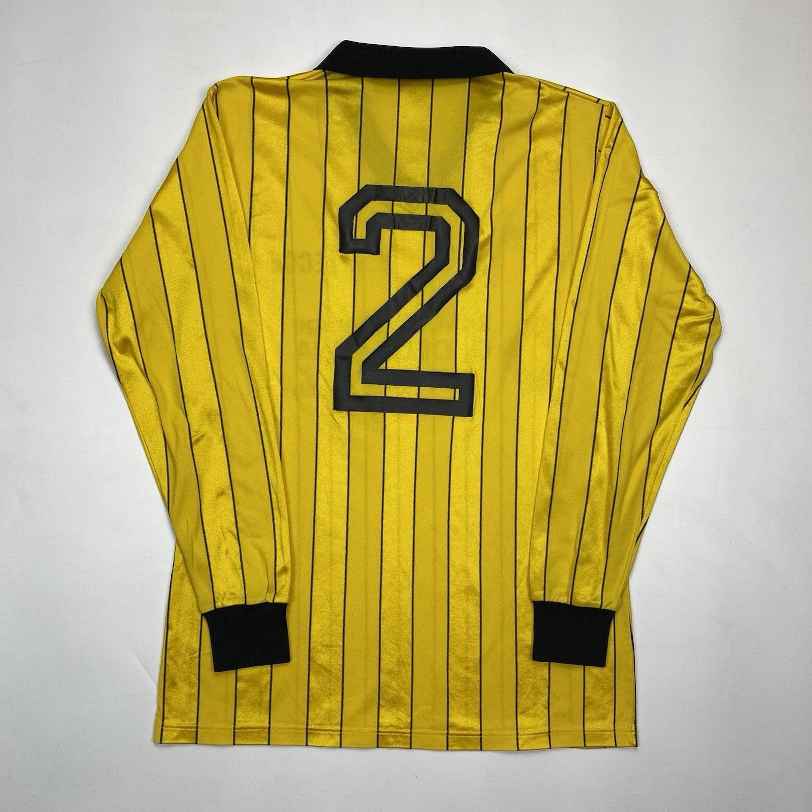 Vintage 80s Erima Made in West Germany #2 Medium 5/6 Football Shirt Jersey 3XL
Vintage 80s Erima Made in West Germany #2 Medium 5/6 Football Shirt Jersey 3XL