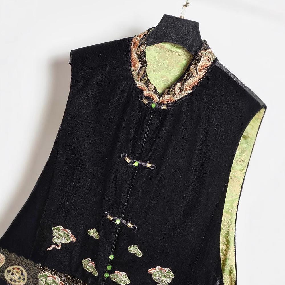 Европейский осенний бархатный жаккардовый кардиган-шаль 2024 3XL чёрный
Европейский осенний бархатный жаккардовый кардиган-шаль 2024 3XL чёрный