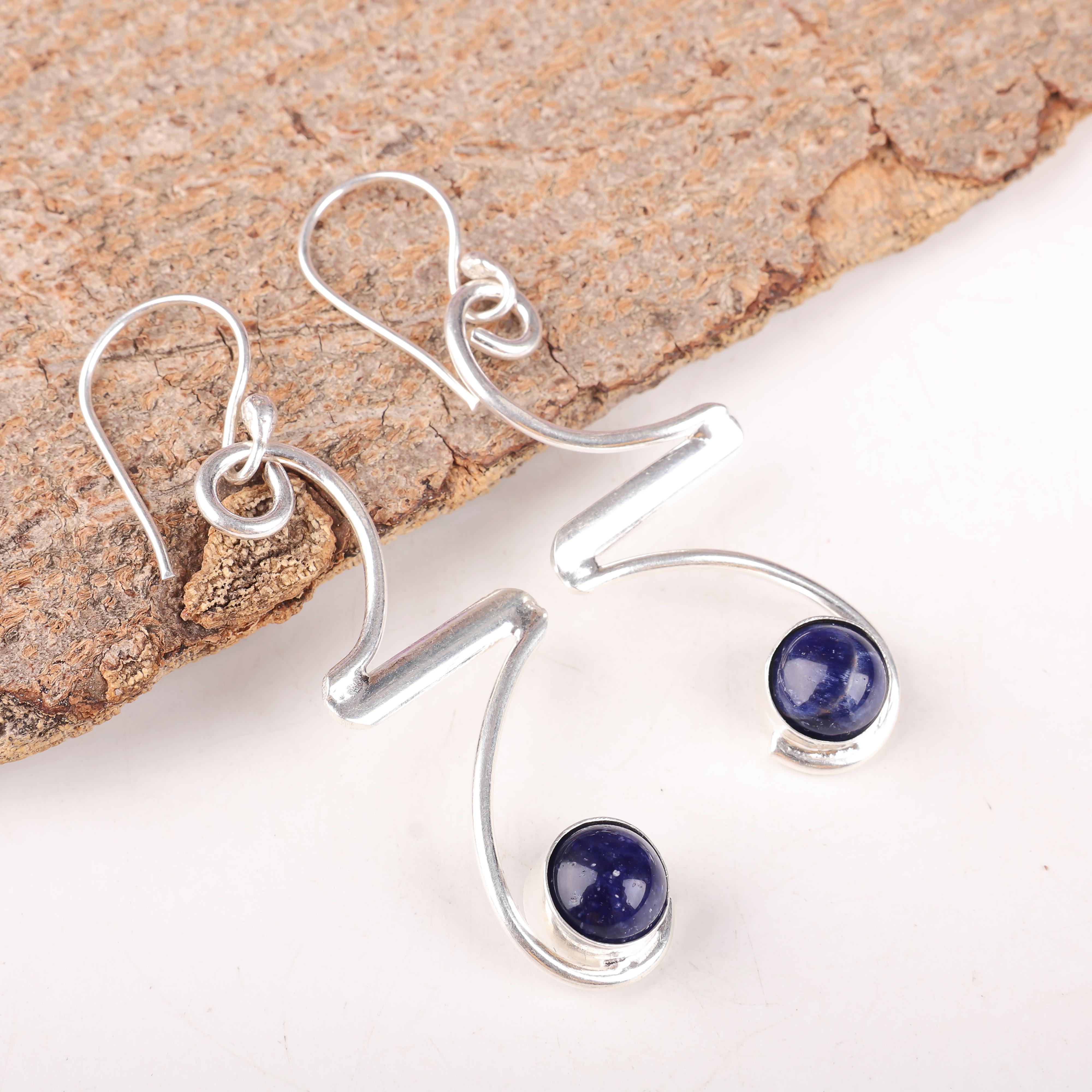 Sodalite Handmade Gemstone Earrings, 925 Solid Sterling Silver Earrings Antique Jewelry, Pendant For Engagement Gift 2.35 Inches синий
Sodalite Handmade Gemstone Earrings, 925 Solid Sterling Silver Earrings Antique Jewelry, Pendant For Engagement Gift 2.35 Inches синий
