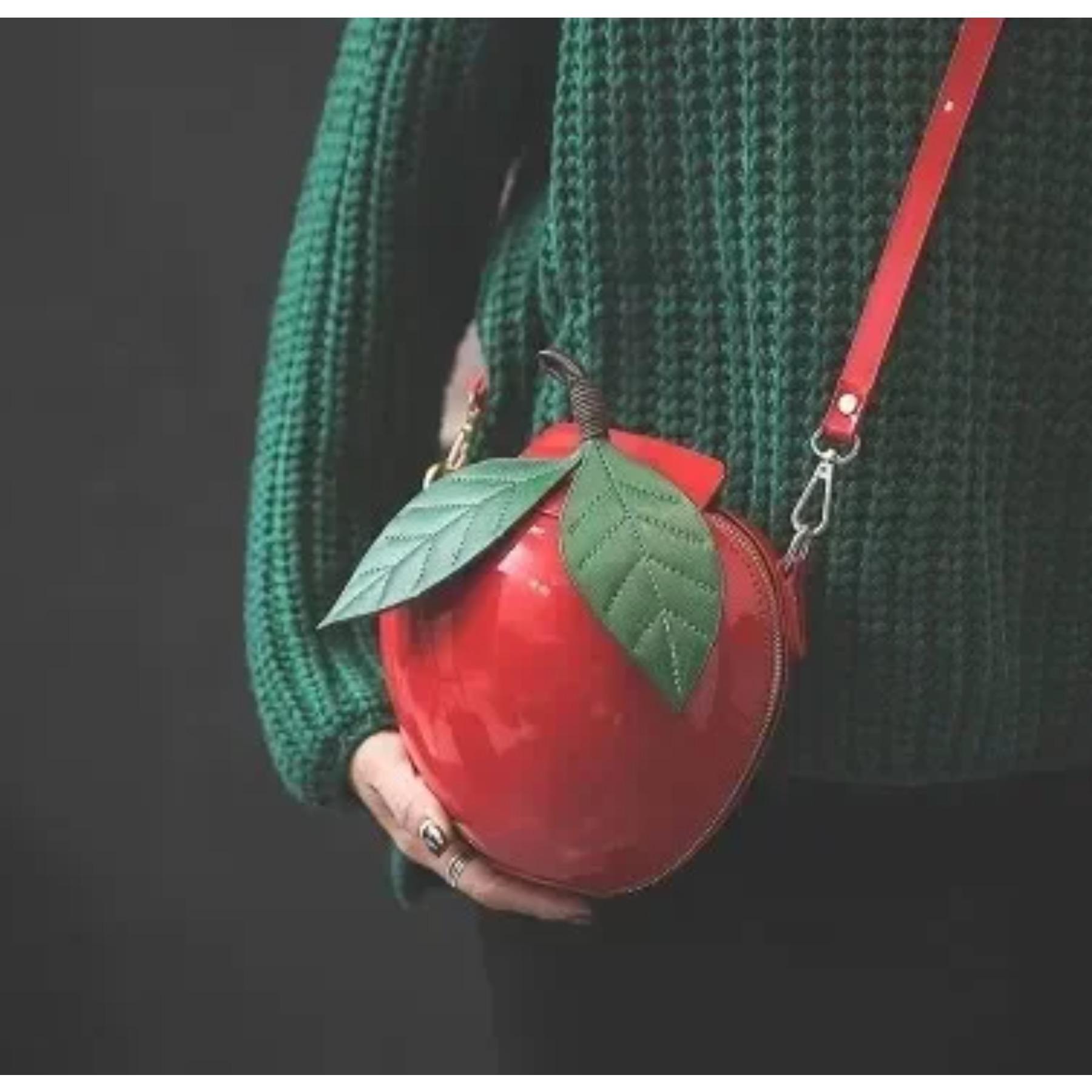 Shaped Bag Cute Funny Women Evening Bag Party Wedding Clutch Purses Chain Shoulder Bag
Shaped Bag Cute Funny Women Evening Bag Party Wedding Clutch Purses Chain Shoulder Bag
