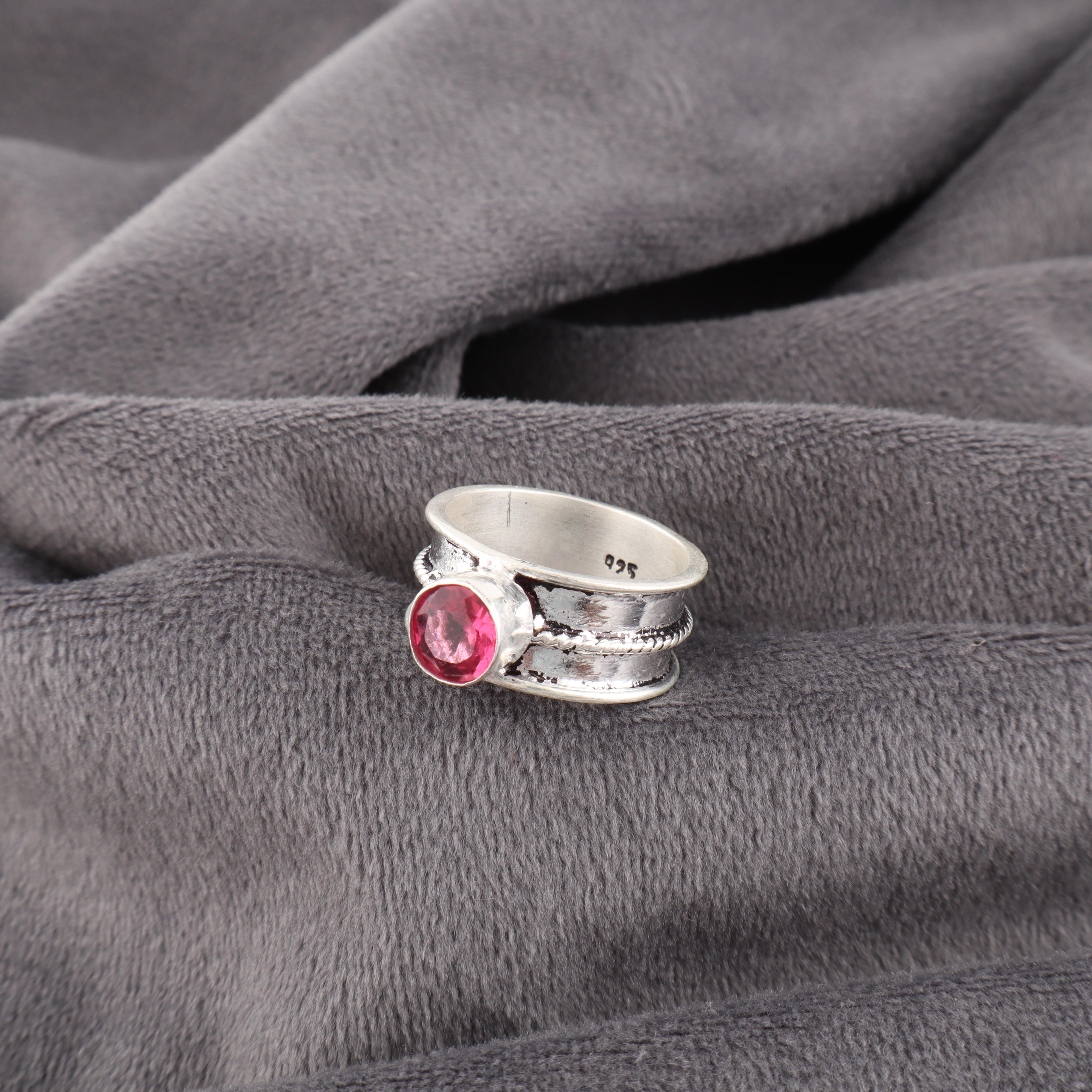 Кільце з рожевим турмаліном, Ювелірні вироби ручної роботи з 925 стерлінгового срібла, Кільце для медитації для жінок 12 рожевий
Кільце з рожевим турмаліном, Ювелірні вироби ручної роботи з 925 стерлінгового срібла, Кільце для медитації для жінок 12 рожевий