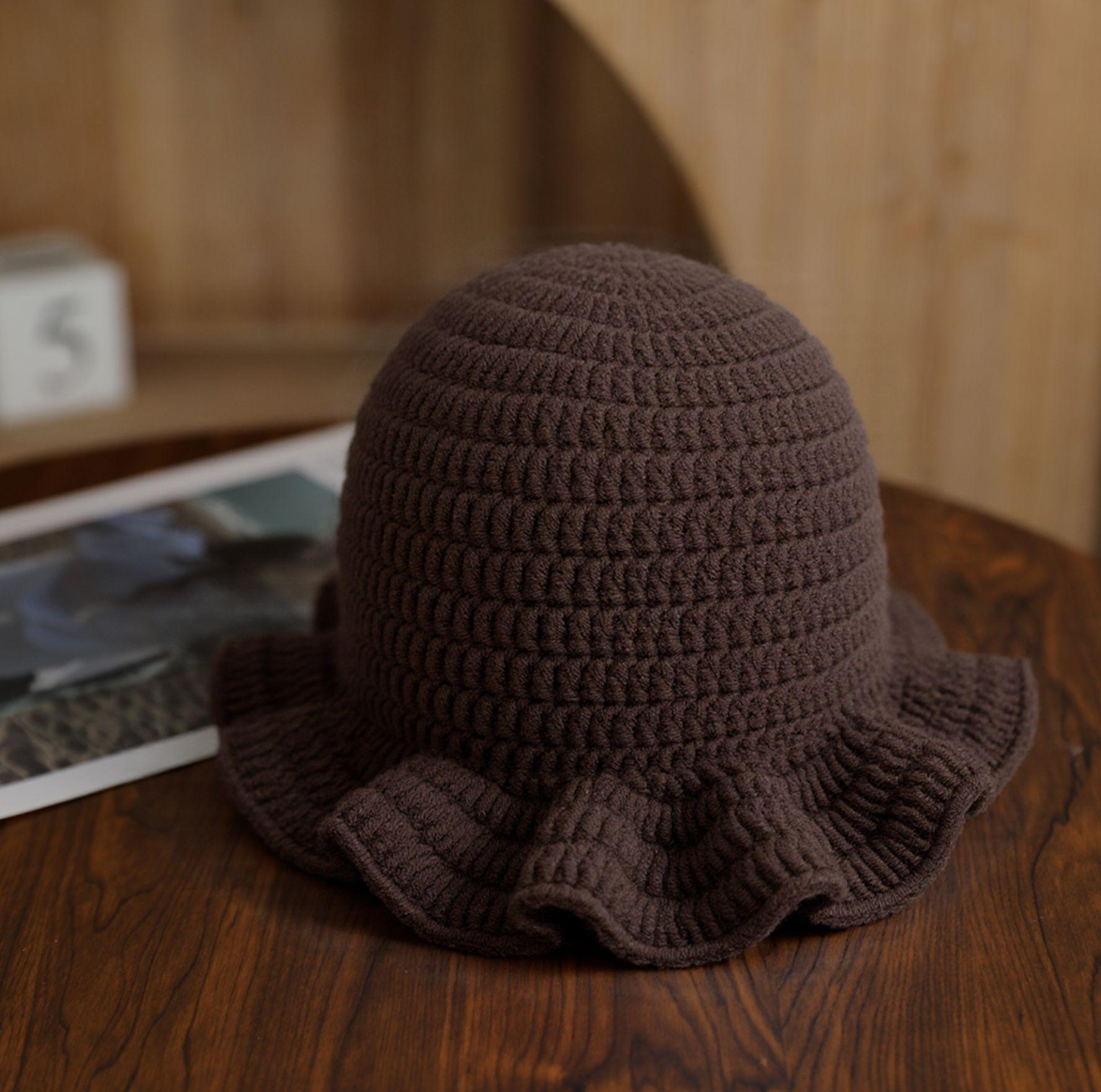 Women Knitted Hats Solid-color Ruffled Handmade Hats Outdoor Autumn Winter Hot Selling Hats Ouerwear Fashion Streetwear Caps кавовий
Women Knitted Hats Solid-color Ruffled Handmade Hats Outdoor Autumn Winter Hot Selling Hats Ouerwear Fashion Streetwear Caps кавовий