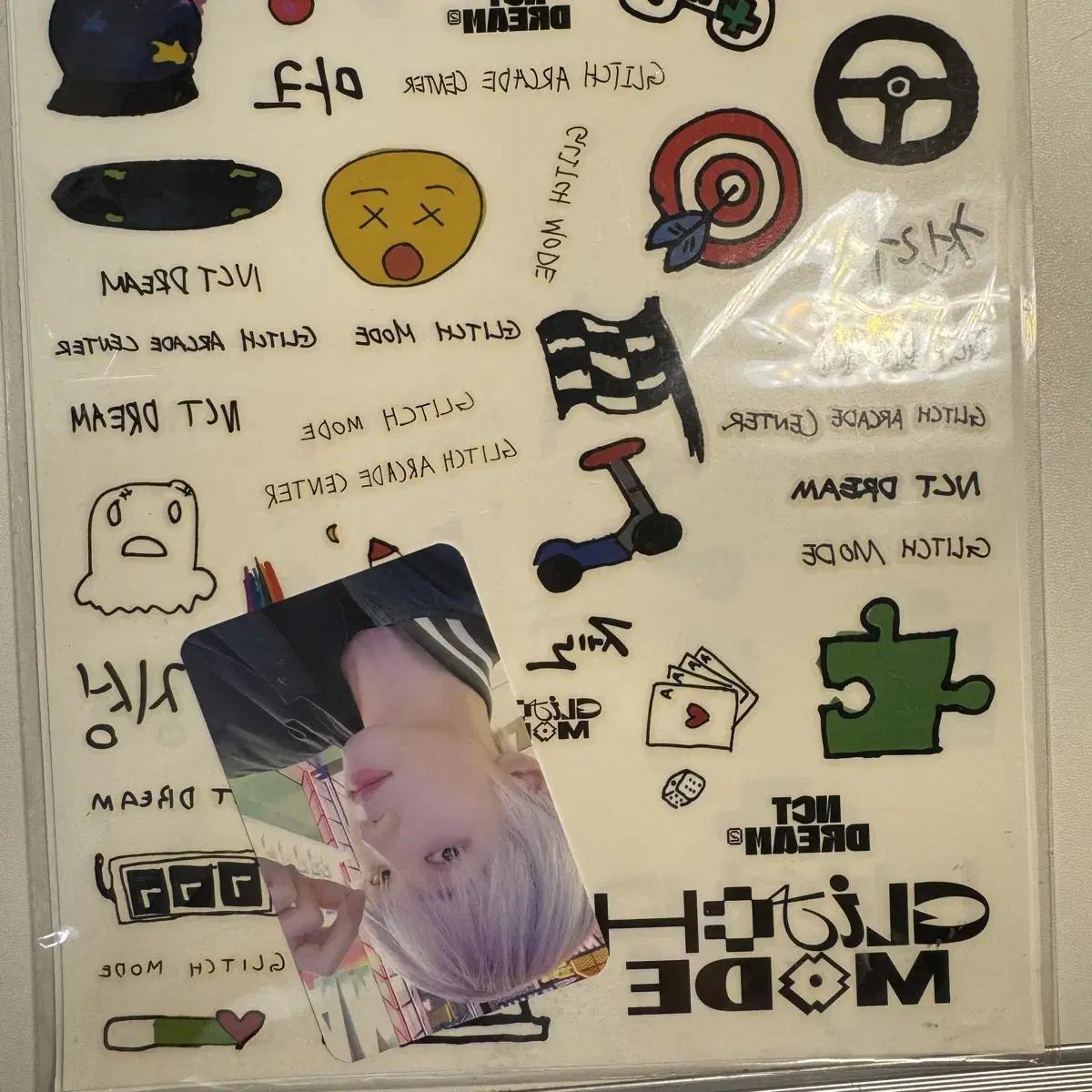 Nct Dream Ncitydream Glitch Mode Tattoo Sticker Intellect Photocard Unopened
Nct Dream Ncitydream Glitch Mode Tattoo Sticker Intellect Photocard Unopened