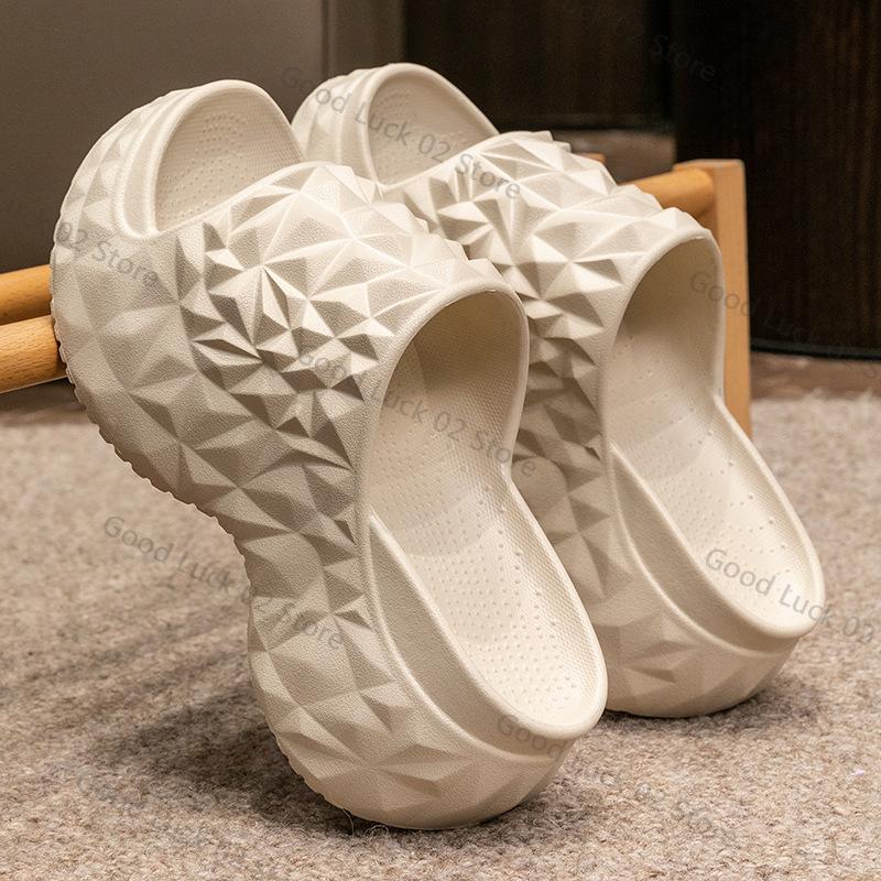 Fashion 2025 New Women Sandals Durian sandals Outdoor Platform Beach Sandals Summer Wear-resistant Nonslip Cloud Slippers Home Slides 35-36
Fashion 2025 New Women Sandals Durian sandals Outdoor Platform Beach Sandals Summer Wear-resistant Nonslip Cloud Slippers Home Slides 35-36