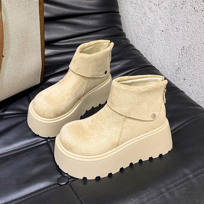 Ji Martin boots thermal cotton shoes heightening snow boots design non-slip thick sole 40 бежевий
Ji Martin boots thermal cotton shoes heightening snow boots design non-slip thick sole 40 бежевий