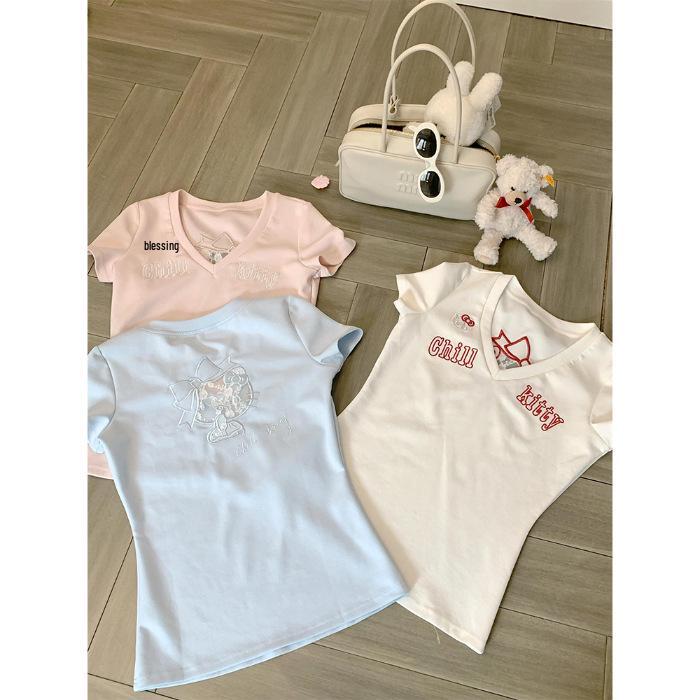 2025 Летняя женская белая футболка с V-образным вырезом из корейского хлопка, облегающая, повседневная Small розовый
2025 Летняя женская белая футболка с V-образным вырезом из корейского хлопка, облегающая, повседневная Small розовый