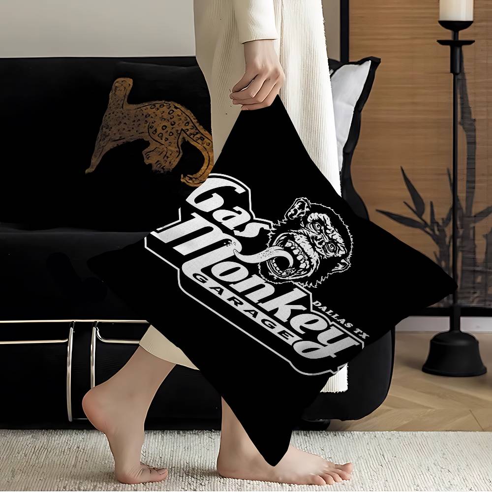 GGas MMonkey GGarage Logo Personalized Pillow Cover Kids Bedroom Wild Party Decor Pillowcase kid Birthday shower Gift 30x30 cm
GGas MMonkey GGarage Logo Personalized Pillow Cover Kids Bedroom Wild Party Decor Pillowcase kid Birthday shower Gift 30x30 cm