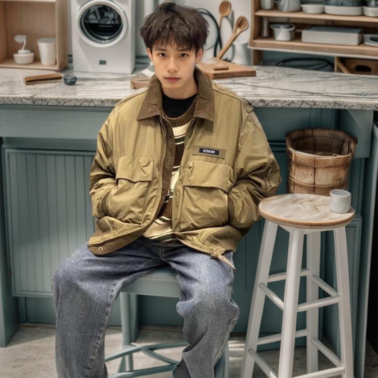 Unisex Retro Pilot Collar Baseball Jacket - Autumn/Winter Loose Casual Fit Large
Unisex Retro Pilot Collar Baseball Jacket - Autumn/Winter Loose Casual Fit Large