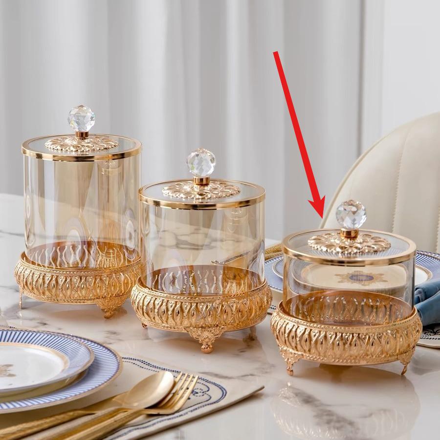 1Pc Crystal Candy Holder Storage Tray for Wedding Centerpieces Christmas Valentine Home Decor Glass Jar with Lid
1Pc Crystal Candy Holder Storage Tray for Wedding Centerpieces Christmas Valentine Home Decor Glass Jar with Lid