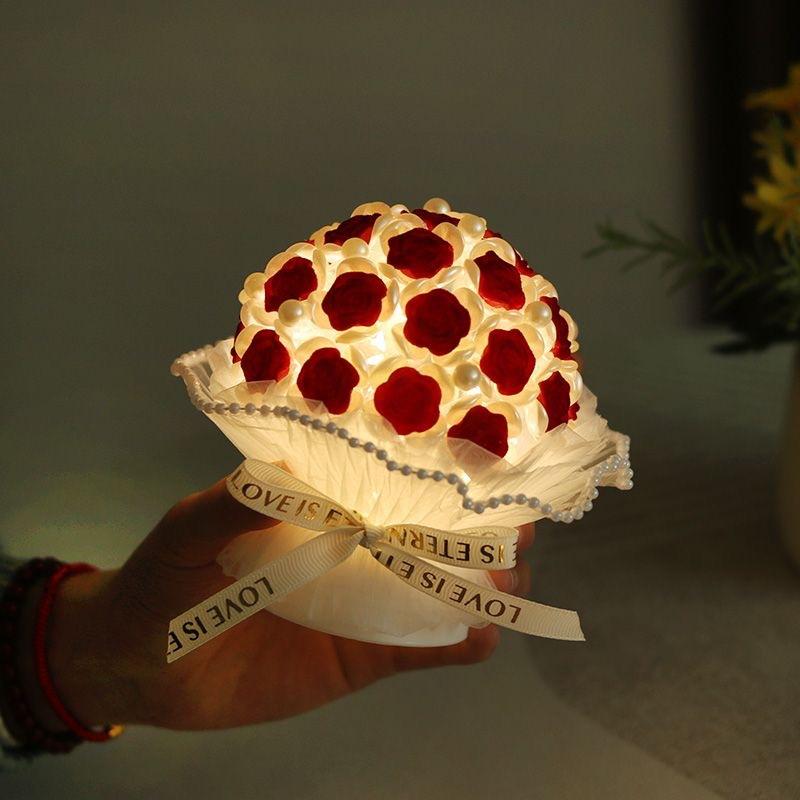 Лампа-букет из роз DIY Набор материалов для ручного изготовления ночника с розами Подарок для девушки, подруги, матери
Лампа-букет из роз DIY Набор материалов для ручного изготовления ночника с розами Подарок для девушки, подруги, матери