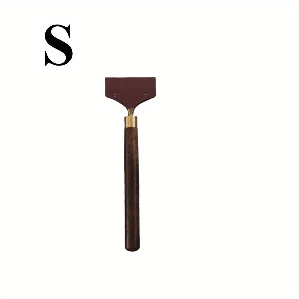 Practical Leather Gluing Tool Sandalwood Handle DIY Handcraft Glue Application Tools for Leathercraft Handmade
Practical Leather Gluing Tool Sandalwood Handle DIY Handcraft Glue Application Tools for Leathercraft Handmade