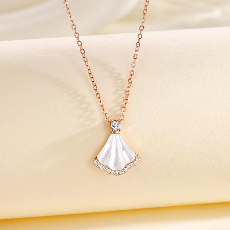 Женское универсальное роскошное колье из стерлингового серебра S925 в форме веера с белым перламутром S925 Silver
Женское универсальное роскошное колье из стерлингового серебра S925 в форме веера с белым перламутром S925 Silver