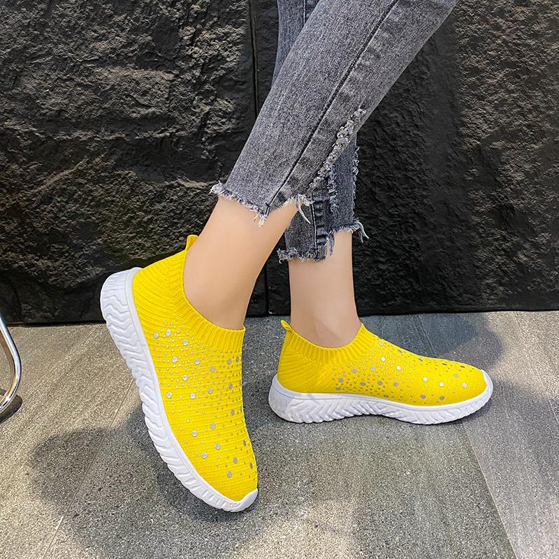 2024 Новые импортные кроссовки для отдыха, дышащие, с бриллиантами, для бега в воде, с крупной сеткой, модная спортивная и досуговая обувь 36 жёлтый
2024 Новые импортные кроссовки для отдыха, дышащие, с бриллиантами, для бега в воде, с крупной сеткой, модная спортивная и досуговая обувь 36 жёлтый