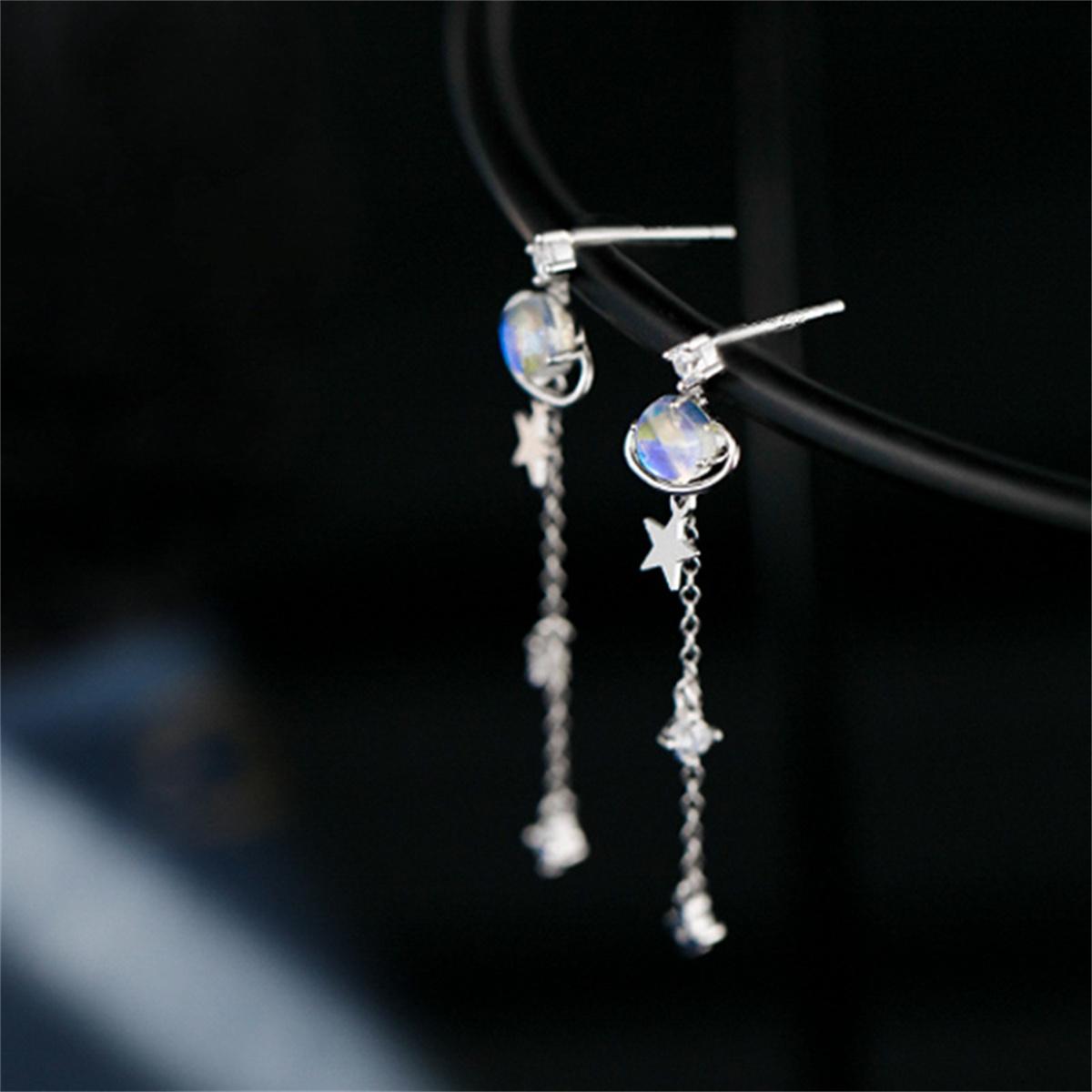Fashion Exquisite Shining Zircon Star Drop Earrings For Women Gold Color Spiral Long Tassel Pearl Chain Earrings Wedding Jewelry
Fashion Exquisite Shining Zircon Star Drop Earrings For Women Gold Color Spiral Long Tassel Pearl Chain Earrings Wedding Jewelry