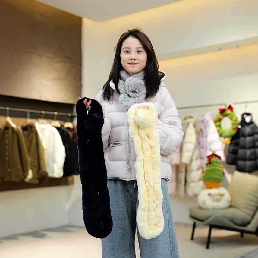 Mink and Rabbit Fur Scarf 1221-8 One Size бежевый
Mink and Rabbit Fur Scarf 1221-8 One Size бежевый