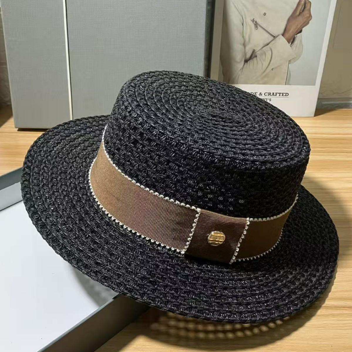 Summer Straw Hat Black and White Hollow British Retro Flat Top Top Hat Beach Sun Protection Visor Versatile Vacation Sun Hat M 56-58cm чорний
Summer Straw Hat Black and White Hollow British Retro Flat Top Top Hat Beach Sun Protection Visor Versatile Vacation Sun Hat M 56-58cm чорний