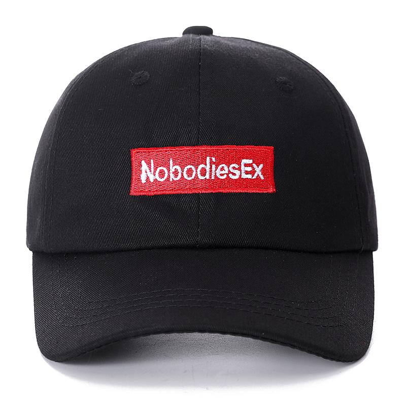 Высококачественное письмо NobodiesEx Snapback Cap Хлопковая бейсболка для унисекс женщин Регулируемая хип-хоп шляпа папы Bone Garros Casquette
Высококачественное письмо NobodiesEx Snapback Cap Хлопковая бейсболка для унисекс женщин Регулируемая хип-хоп шляпа папы Bone Garros Casquette
